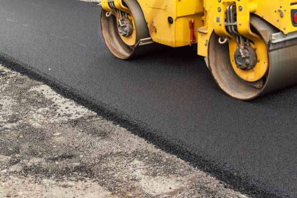 Best Driveway Pavers Contractor  in Zanesville, OH